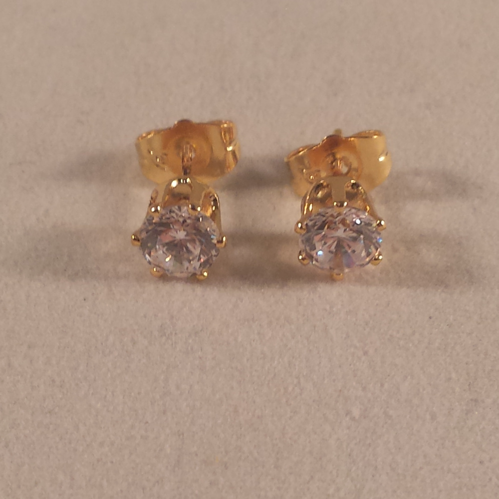 18K Yellow Gold Filled Diamond Zircon Stud Earrings .84ctw Women's Party Gift